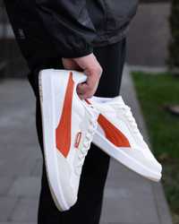 Чоловічі кросівки пума Puma Court Ultra Lite White Orange [40-44]