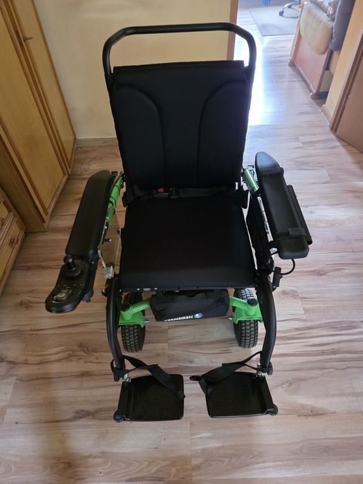Elektryczny wózek inwalidzki forest 3
