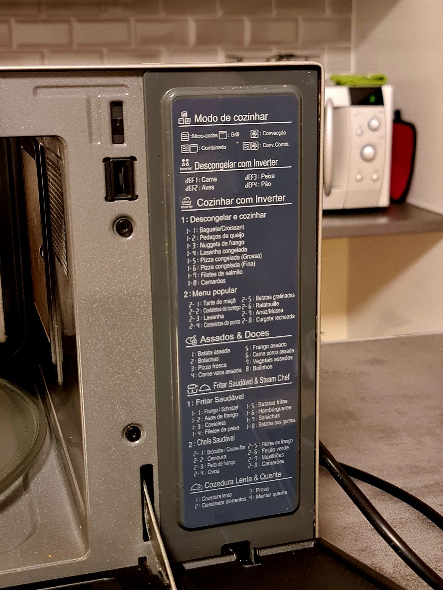 Micro ondas / Forno LG NeoChef
