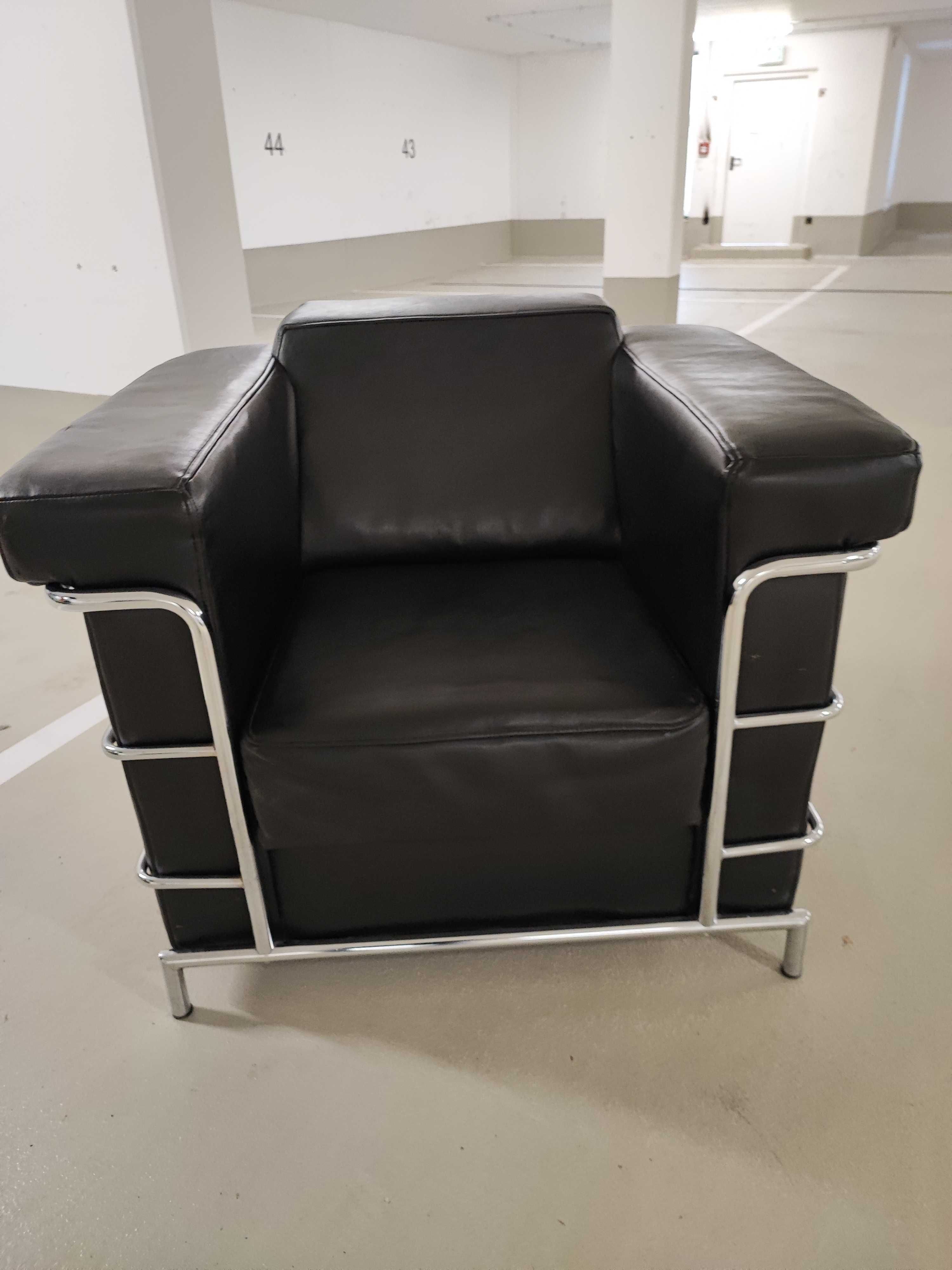 Fotel w stylu Bauhaus .