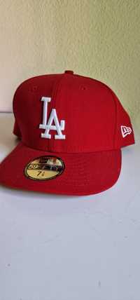 Czerwona czapka new era LA