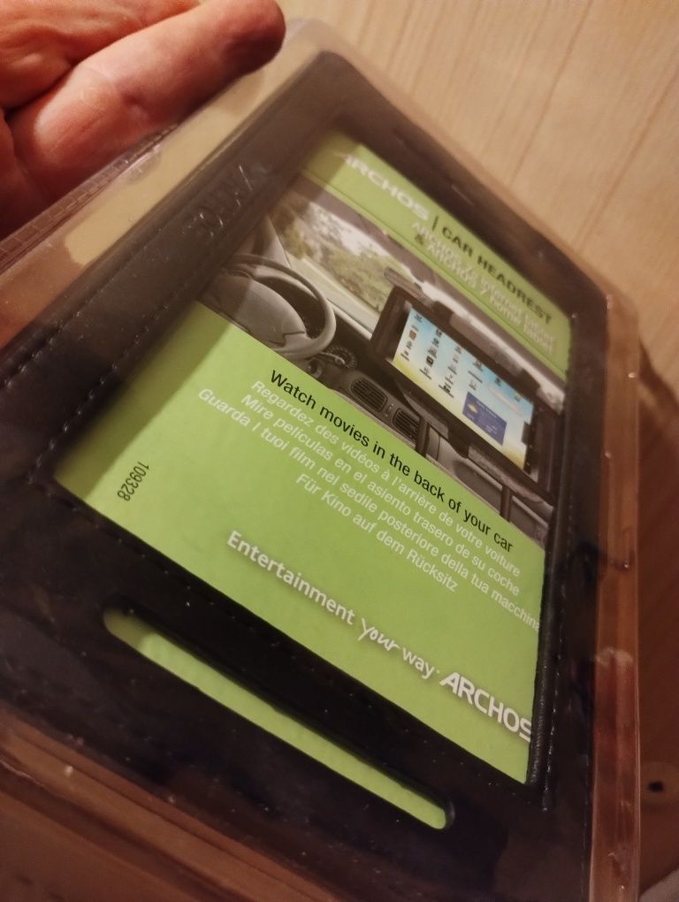 Uchwyt do samochodu na tablet smartfon etui case na zagłowek fotela