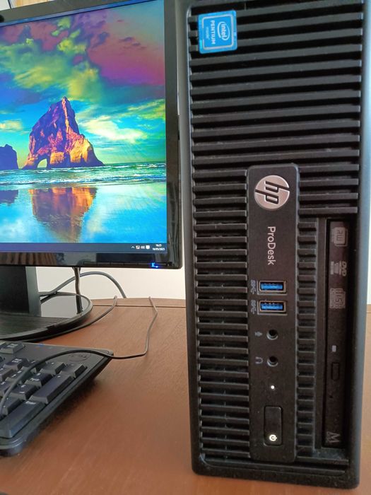 HP ProDesk 400 G3 - Pentium G4400 3.31 GHz - 4 GB M  - 500 Gb HD