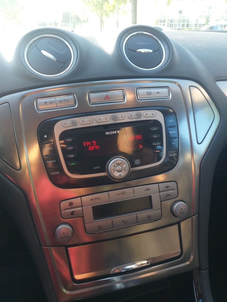 Ford Mondeo 1.8 TDci 125cv