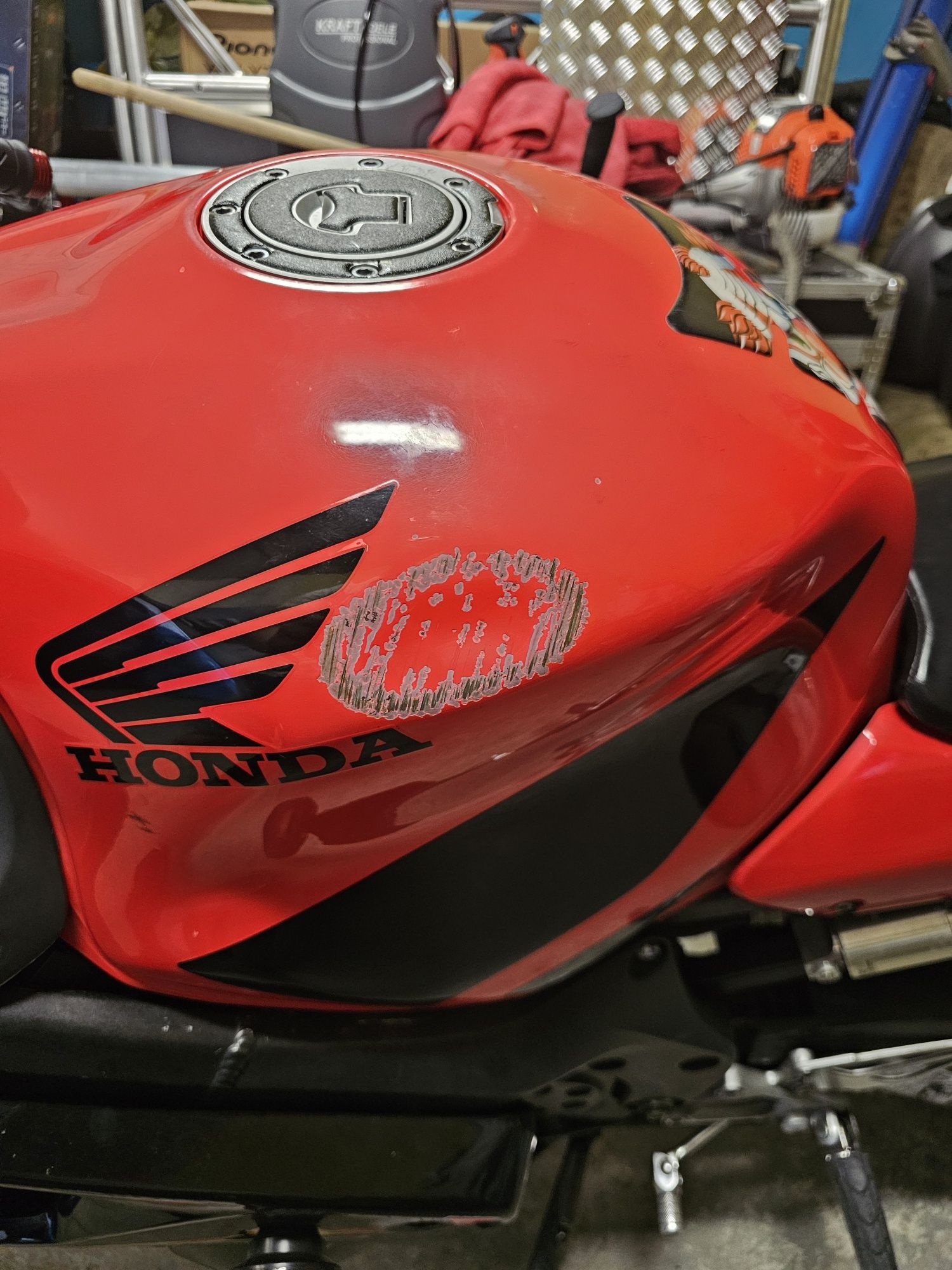 Honda CBR 600 F4i sport