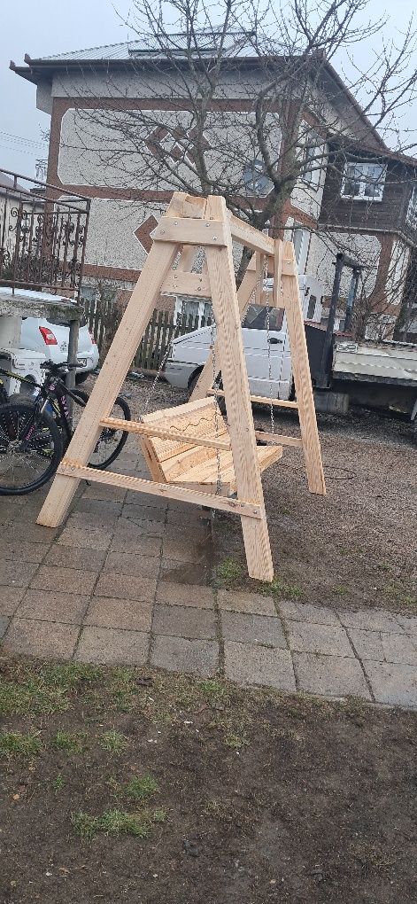 Huśtawka ogrodowa