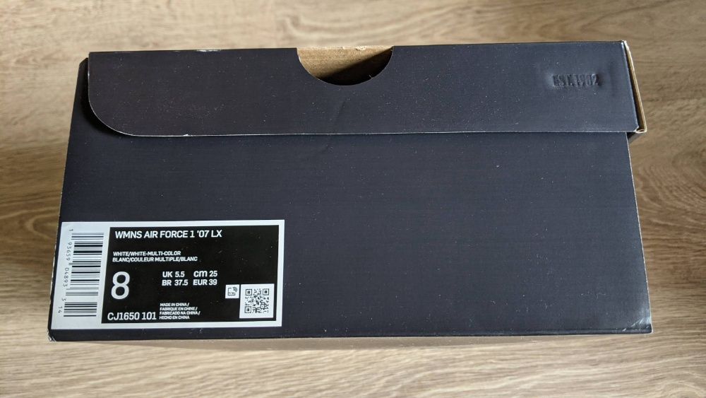 Nike Air Force 1 '07 LX Tear Away / Reveal 8US EU39 25cm