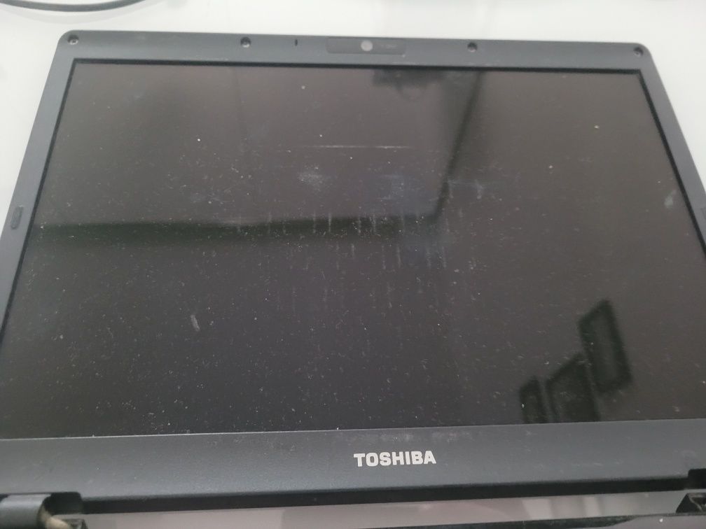 Laptop Toshiba Satellite U300