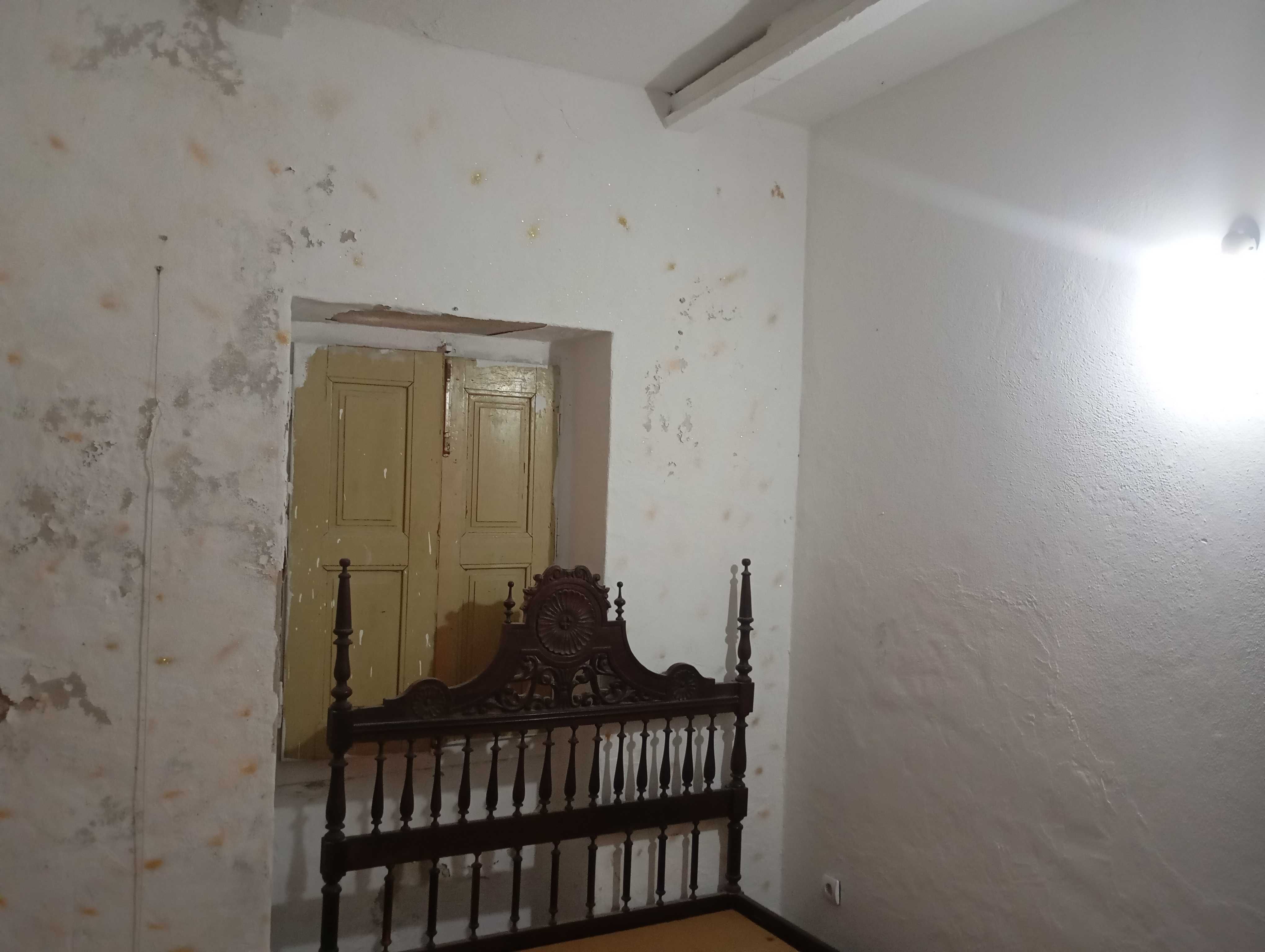 Vendo casa com 53m2