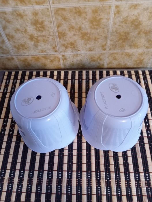 Горшки для цветов. Пластик.