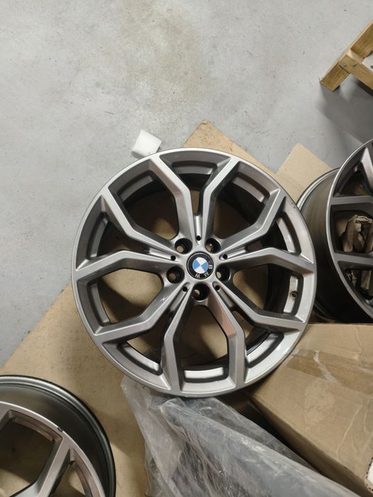 Продам диски bmw g01 r19
