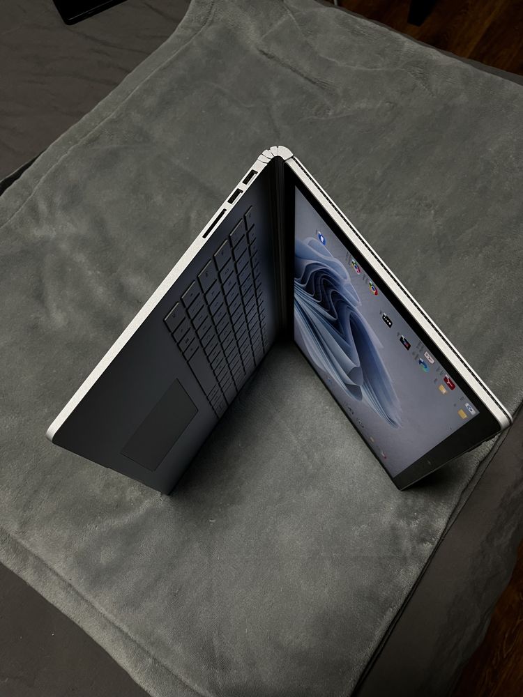 Ноутбук Microsoft Surface Book 2 13’’