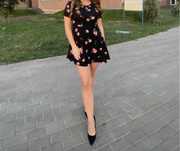 Чорна коротка сукня H&M