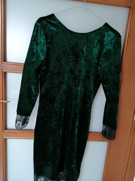 Sukienka Reserved S