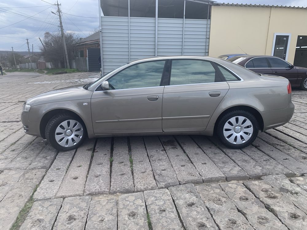 Продам  audi a 4