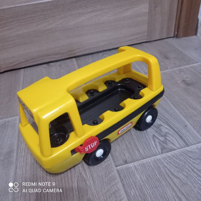 Автобус шкільний Little tikes