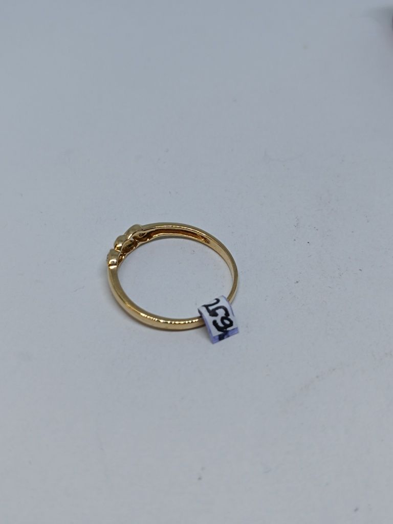 Złoty pierścionek z diamentami złoto 750 rozmiar 13