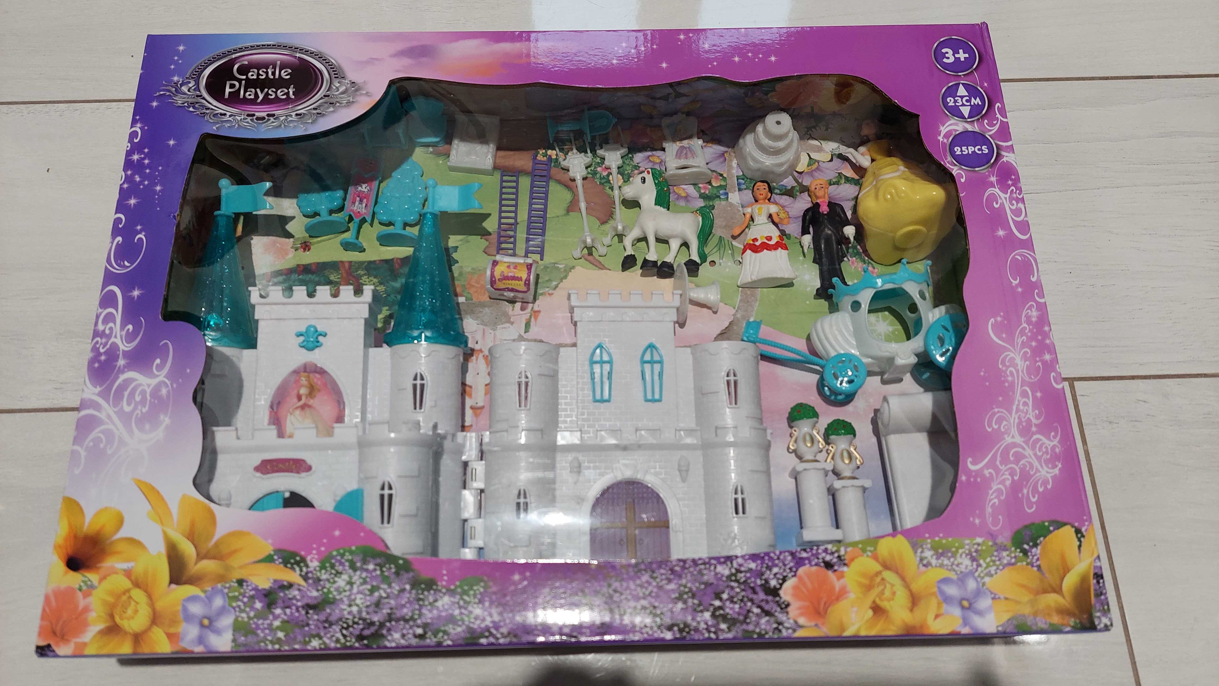 Zamek dla lalek    Castle Playset