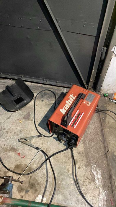 Spawarka 200A kabit se 200T