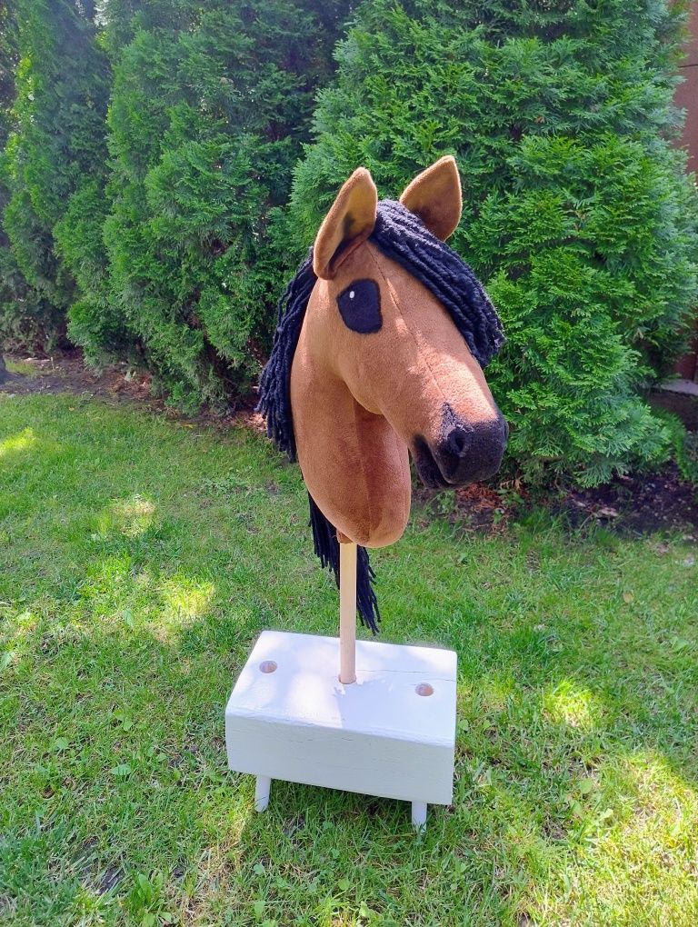 Hobby horse A3 gniady brązowy z pijemy