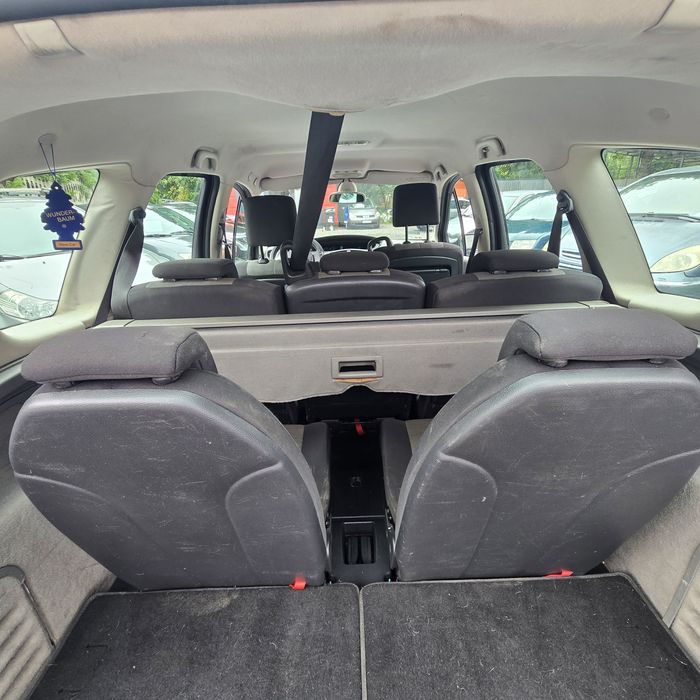 Renault Grand Scenic 1.6 LPG * klimatyzacja * 7 osób * hak * aluflegi