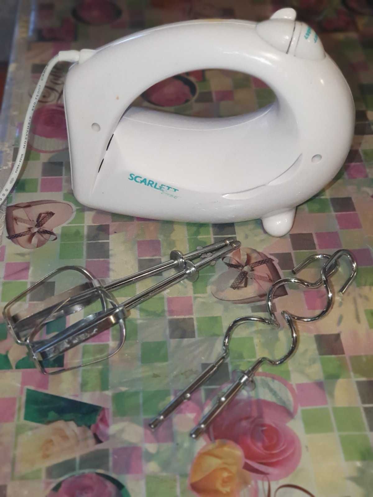 Продам  миксер  Scarlett Sc-049