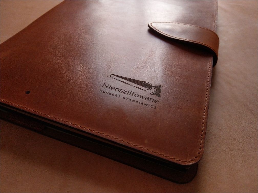 Etui, organizer na notes ze skóry bydlęcej A4, GRATIS