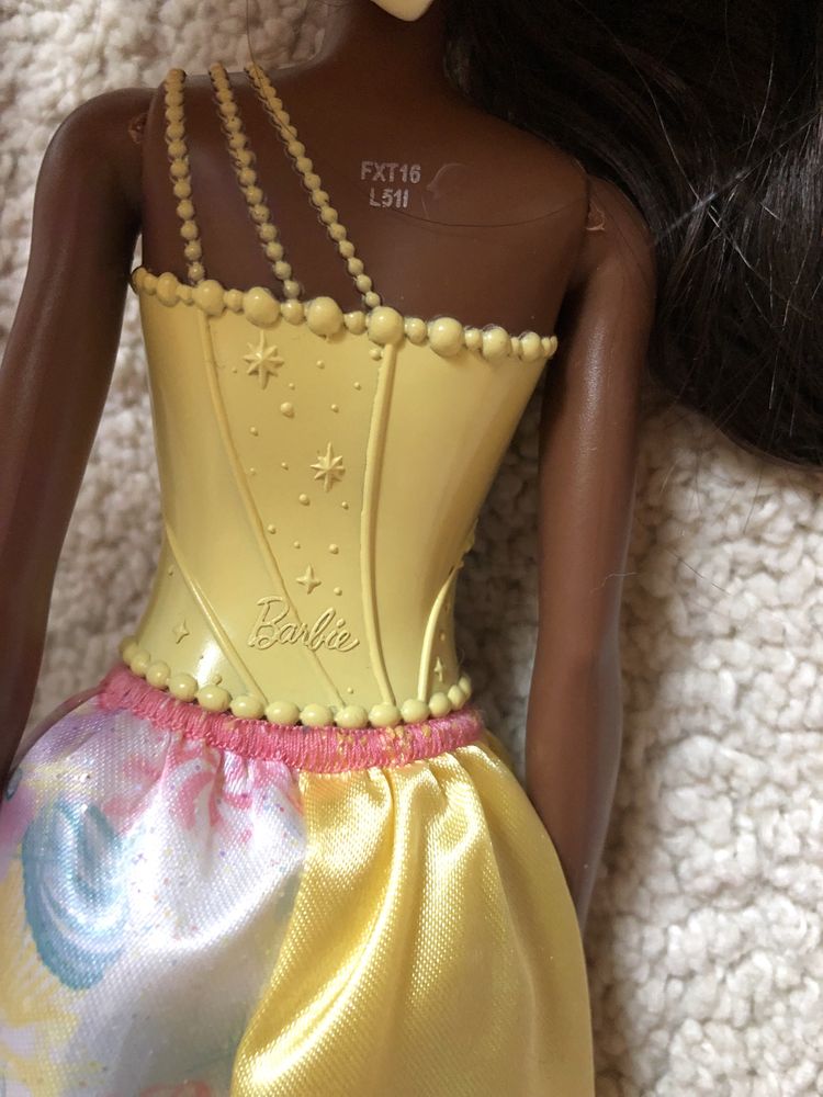 Оригинальная кукла barbie dreamtopia
