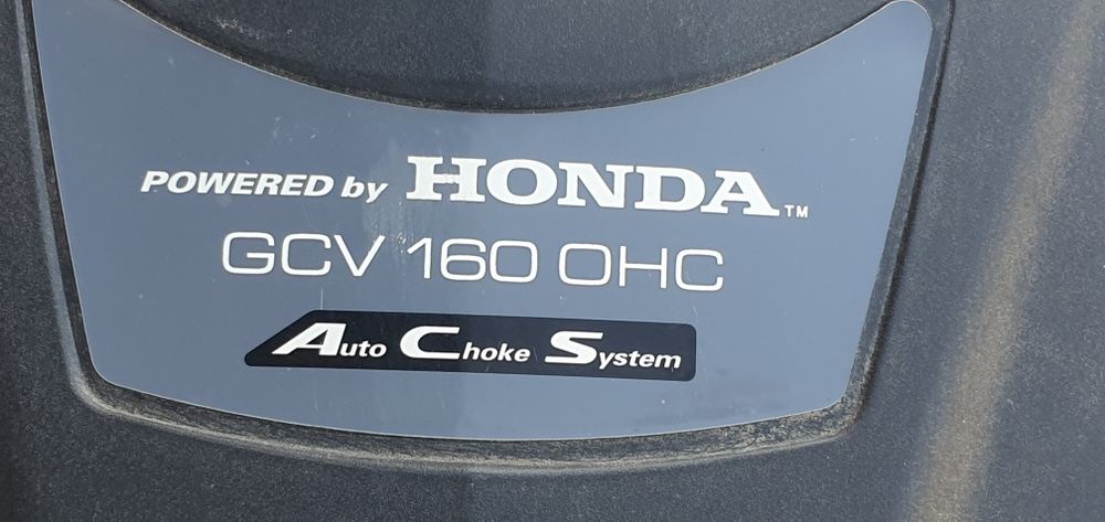 Kosiarka spalinowa HONDA