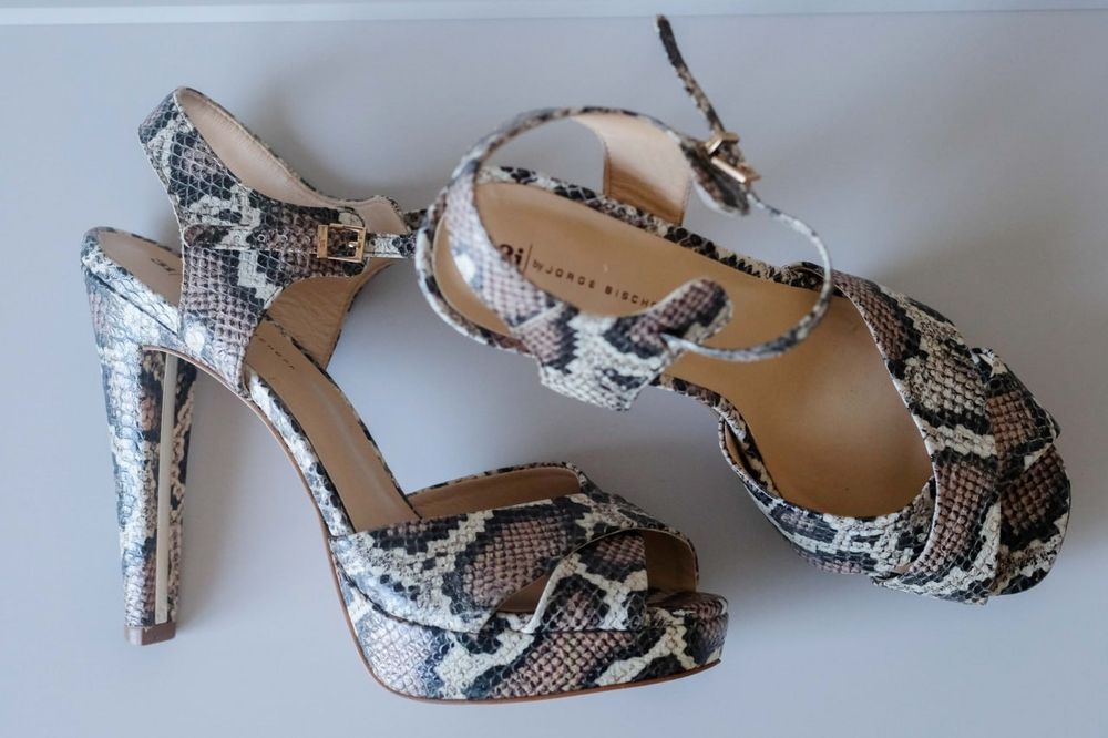 Buty na obcasie Jorge Bischoff