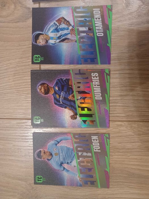 Karty piłkarskie Top Class 2025 electric