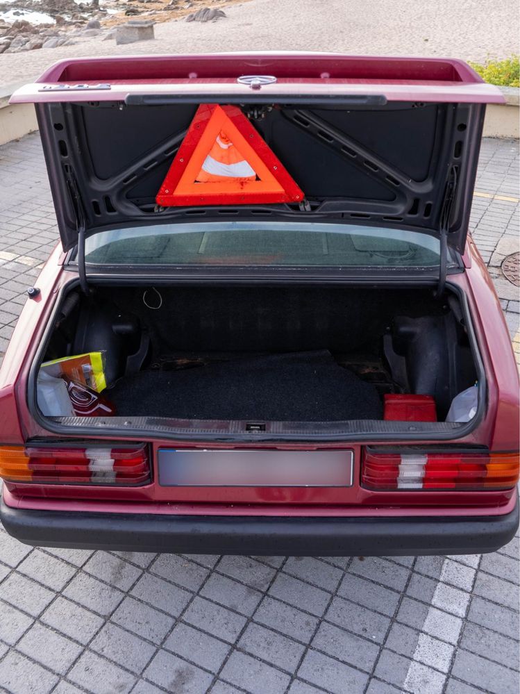 Mercedes 190 E (Ano 92)