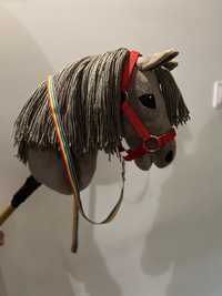 Hobby horse myszaty