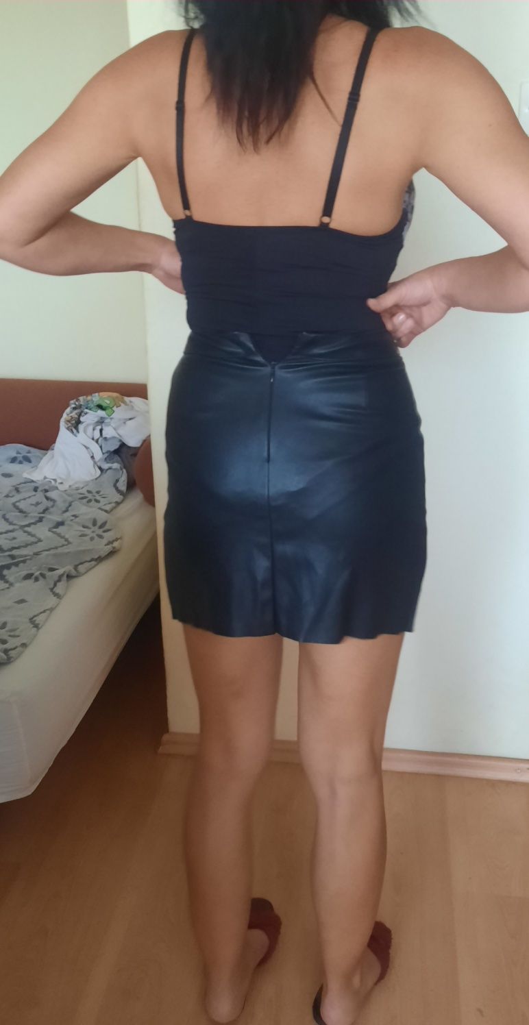 Spódniczka cropp skórzana r.xs