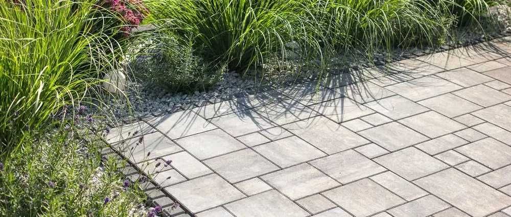 Kostka brukowa/ Płyty tarasowe/ Ogrodzenia/ Palisady/ Obrzeża