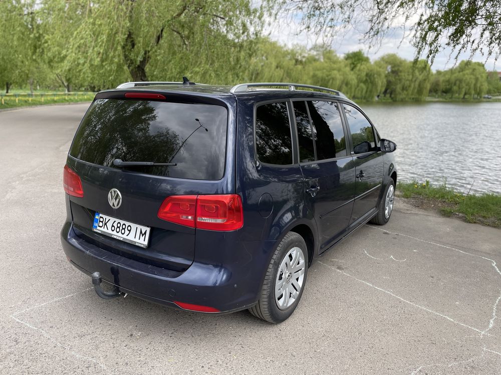 Volkswagen Touran 1.6cdti 2012рік (2011) Туран, Туран