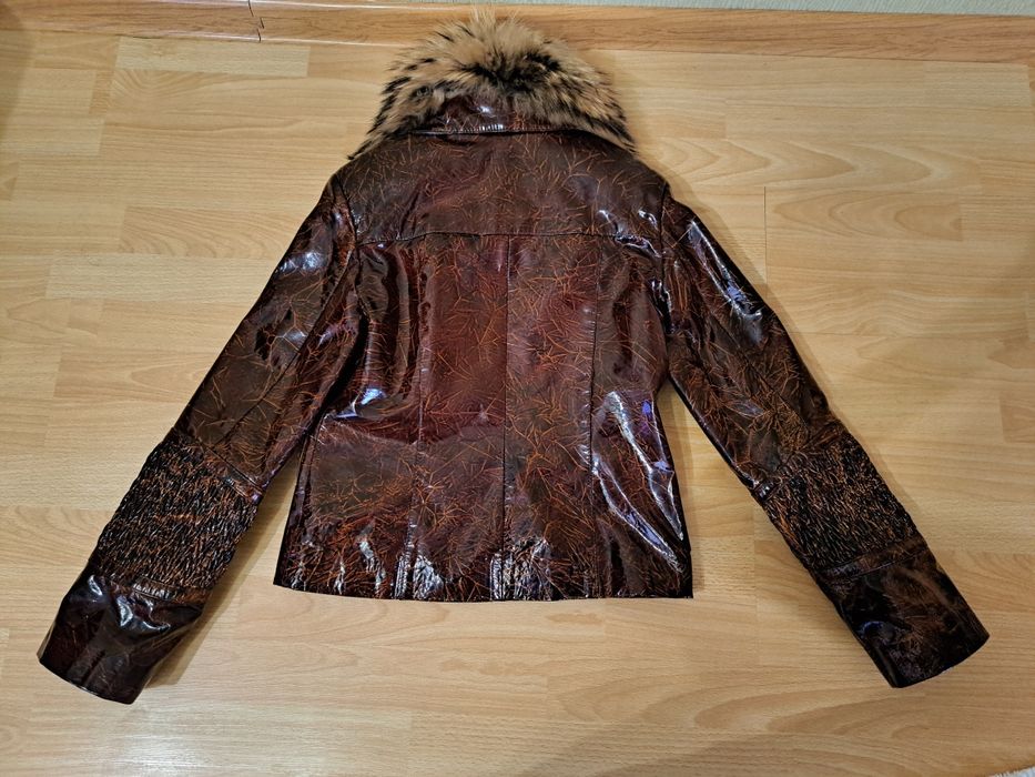 Шкіряний піджак-куртка жіночий