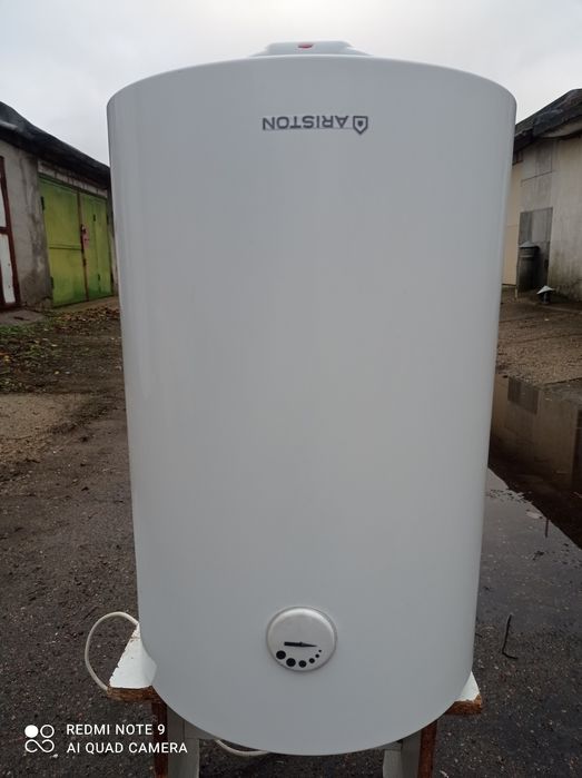 Продам бойлер 80 л