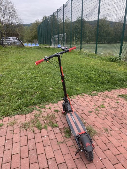 Електросамокат kugo m4 pro