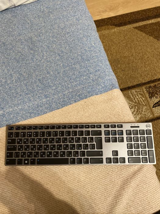 Продам клавиатуру, DELL (nova) без проводна