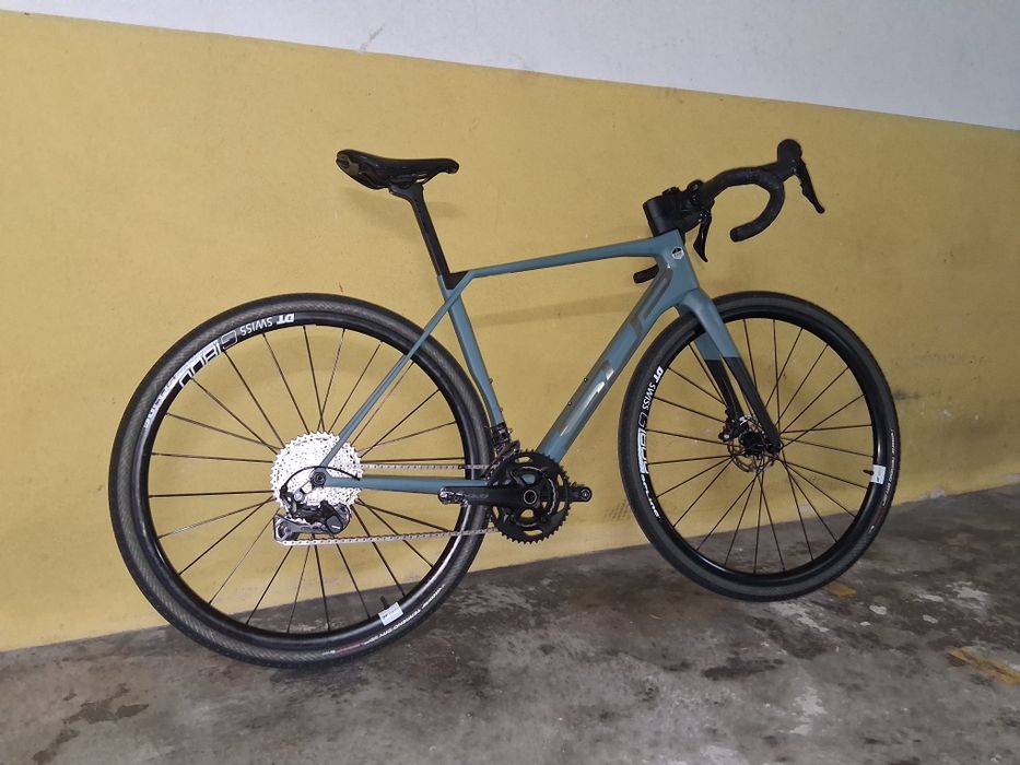 Bicicleta Gravel  superior X-road GR carbono