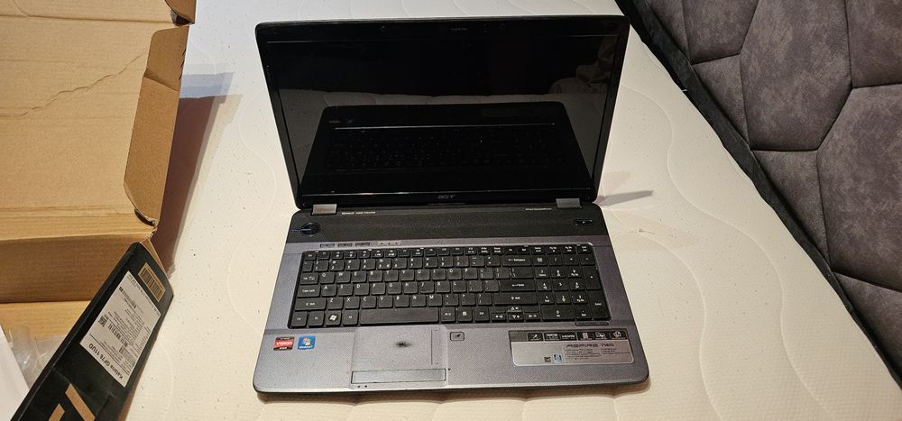 Laptop acer bez dysku