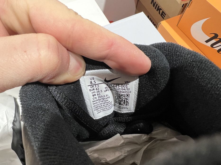 Кросівки Nike Air Monarch Iv 415445-001