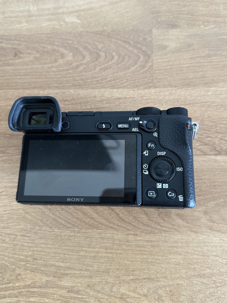 Sony a6300 – Corpo + 3 Baterias