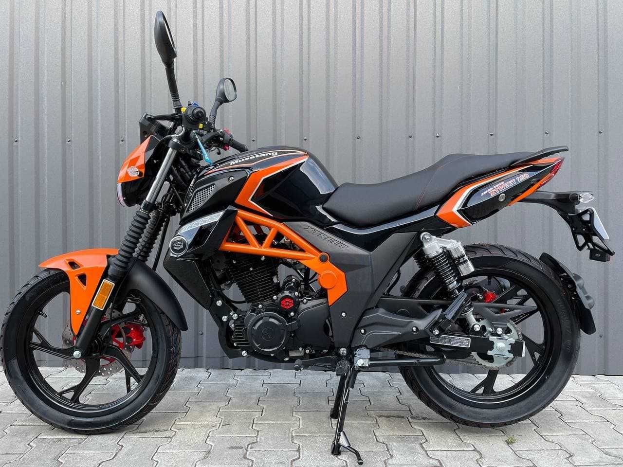 Мотоцикл MUSSTANG XTREET 250 новинка у АРТМОТО