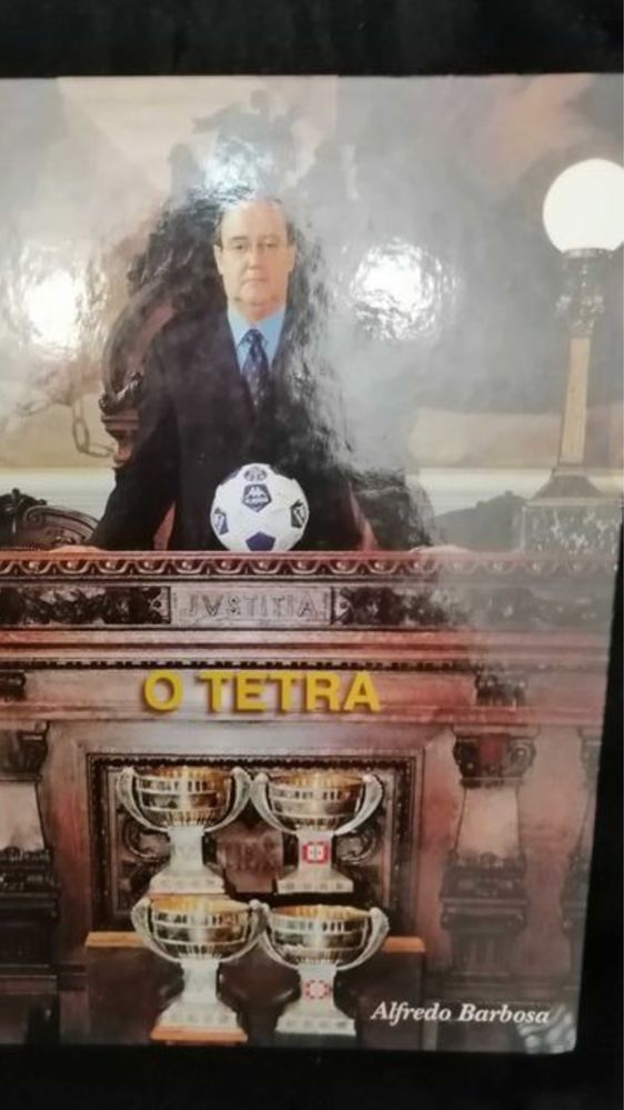 Vendo livro de desporto ( o tetra) bom estado