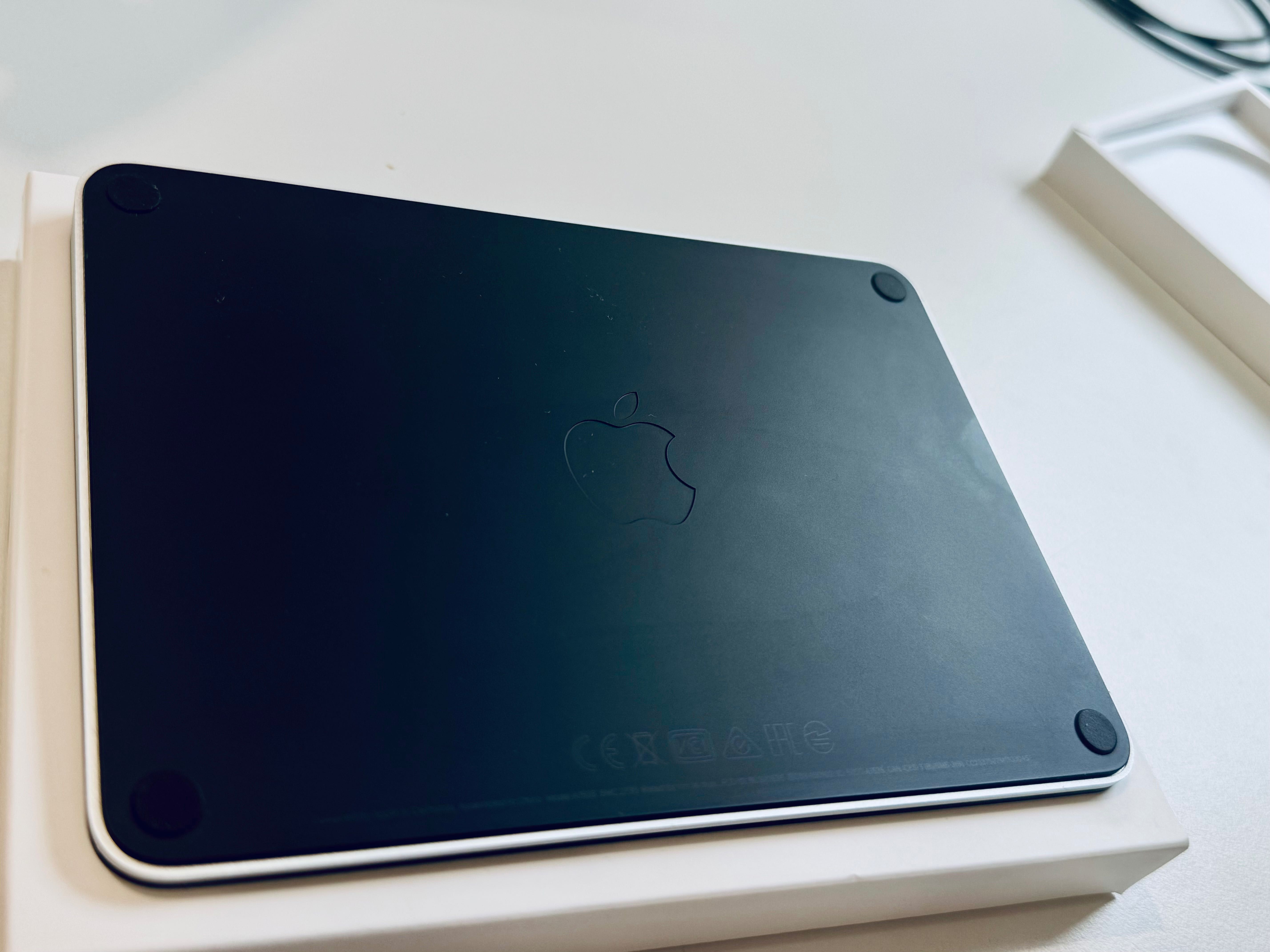 Gładzik APPLE Magic Trackpad Touchpad czarny
