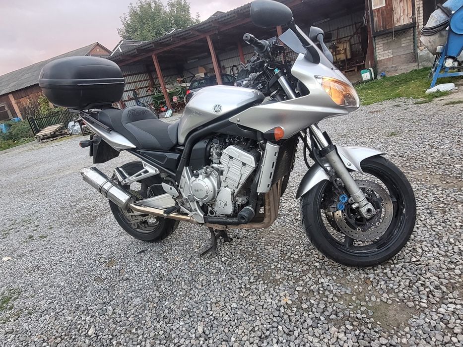 Yamaha FAZER 1000 / ZAMIENIĘ