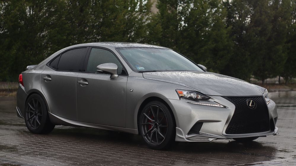 Lexus IS 300 F sport AWD (głośny wydech)