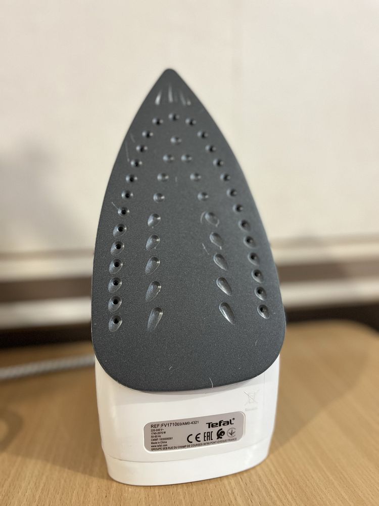 Утюг, праска Tefal FV1710E0